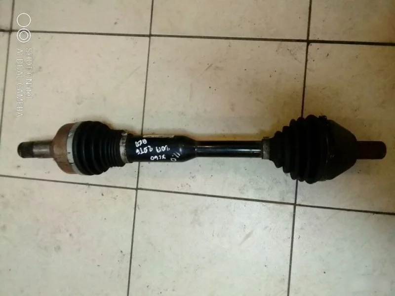 Приводной вал Volvo 36001069, левый