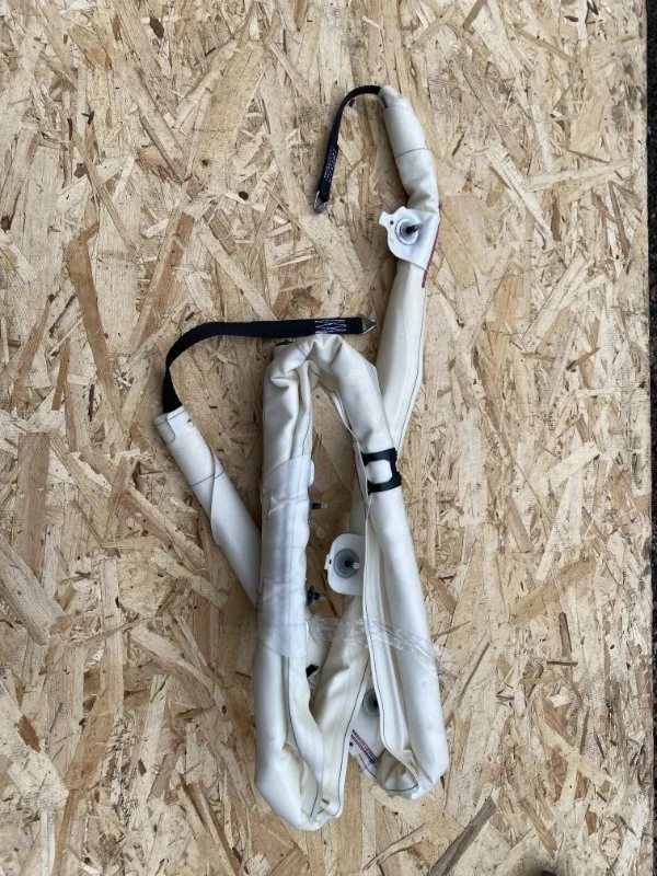 Шторка безопасности Volvo XC60 2014 31271736, левая