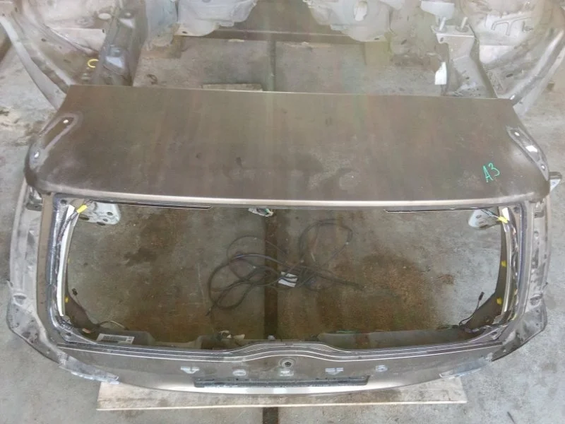 Крышка багажника Volvo XC70 2013 39807945 D5244T15
