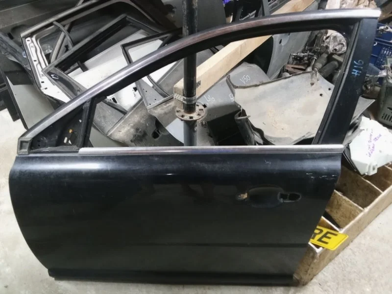 Дверь Volvo 32228890, передняя левая