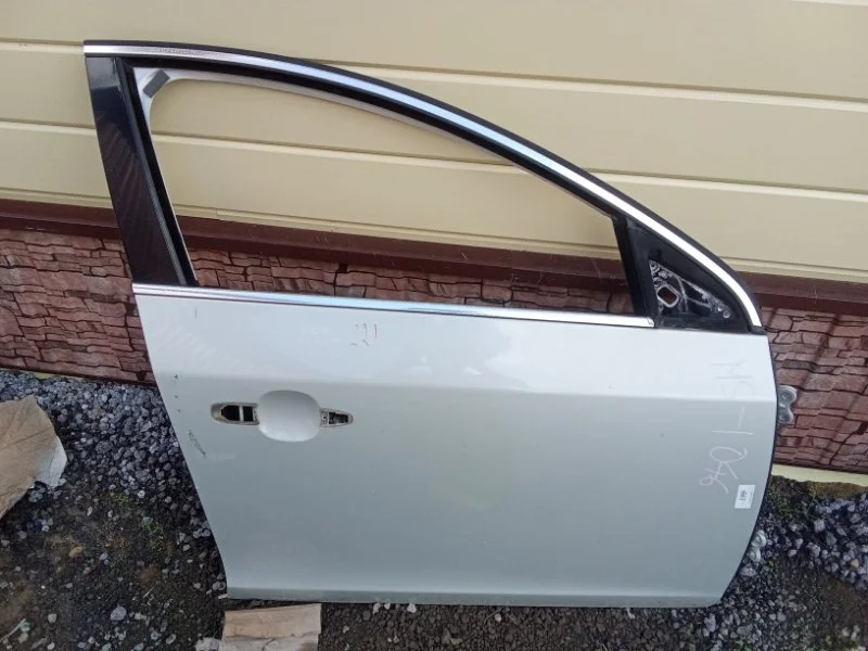 Дверь Volvo 32291065, передняя правая