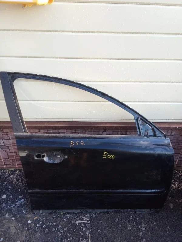 Дверь Volvo 31335444, передняя правая