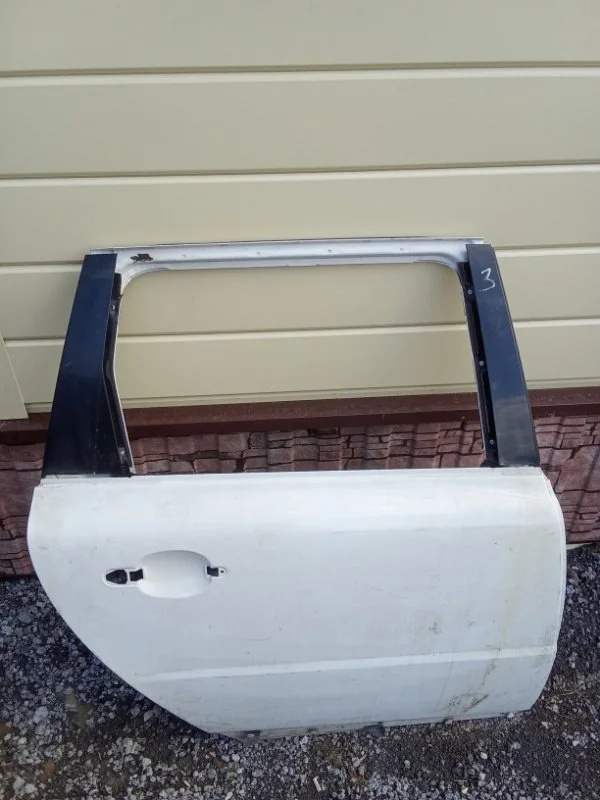 Дверь Volvo 32228897, задняя правая