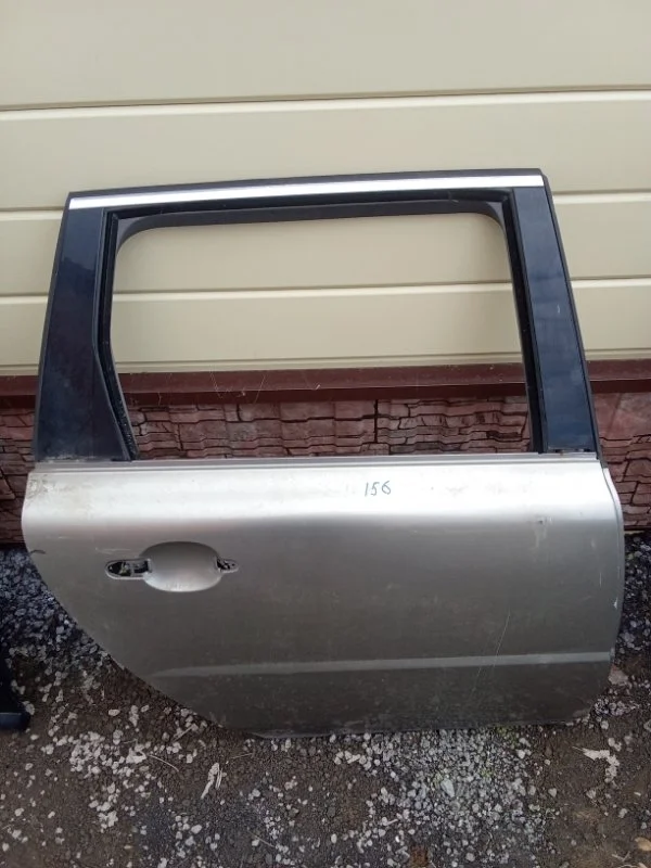 Дверь Volvo 32228897, задняя правая