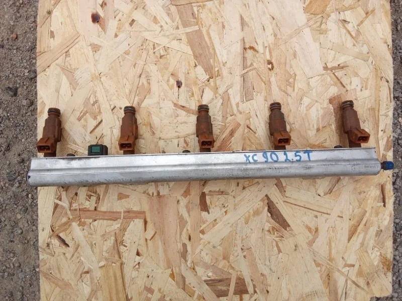 Форсунка топливная Volvo 9186340