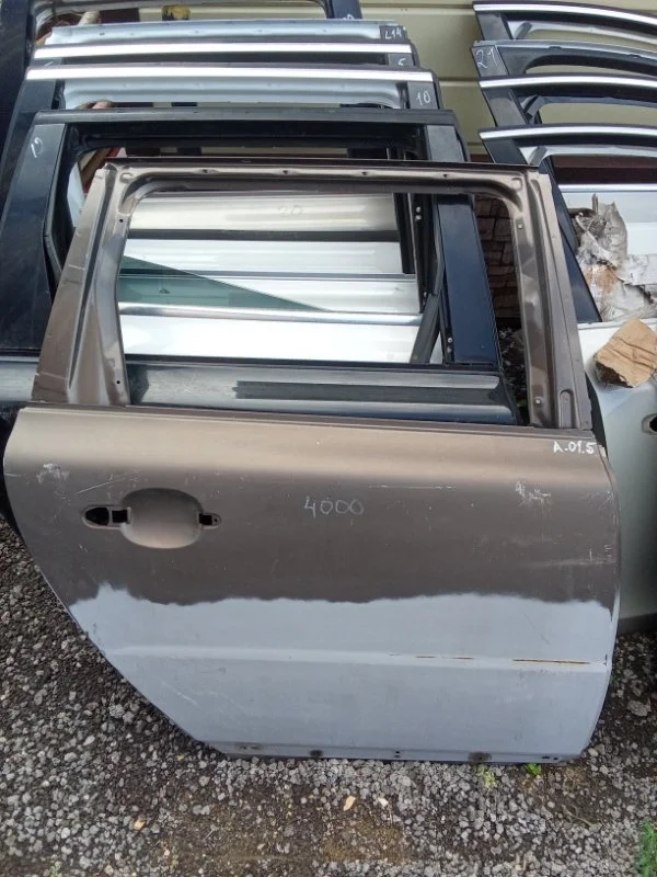 Дверь Volvo 32228897, задняя правая