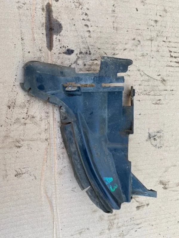 Воздуховод Volvo XC70 2013 30796390 D5244T15, передний правый