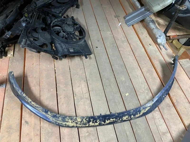 Спойлер бампера Volvo 30763739, передний