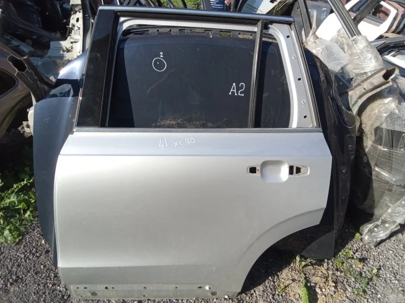 Дверь боковая Volvo XC90 32133218 B4204T34, задняя левая