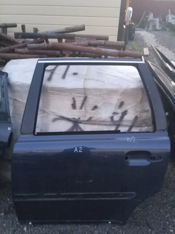 Дверь Volvo XC90 31385358, задняя левая