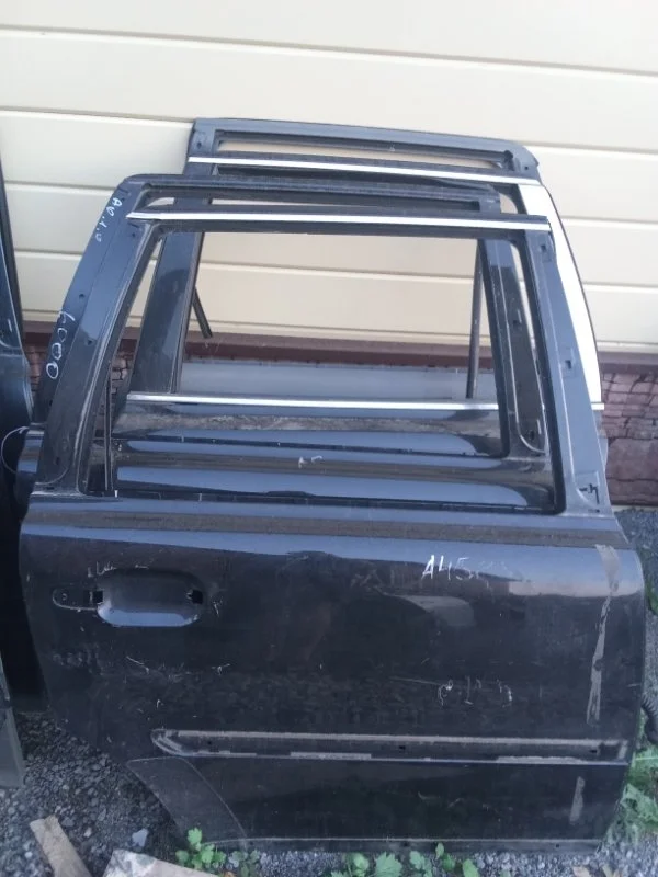 Дверь Volvo XC90 31385359, задняя правая