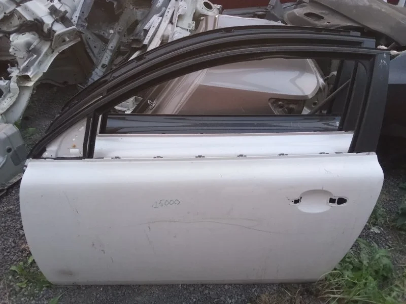 Дверь Volvo C30 31335483, левая
