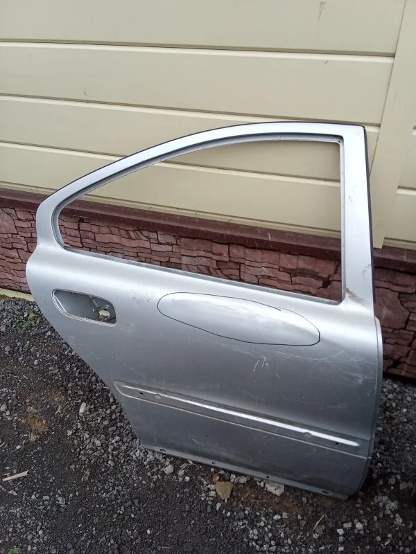 Дверь Volvo 30796489, задняя правая