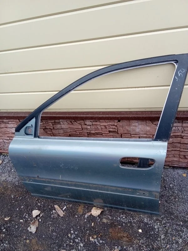 Дверь Volvo 30649109, передняя левая
