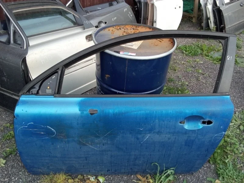 Дверь Volvo 31335483, левая