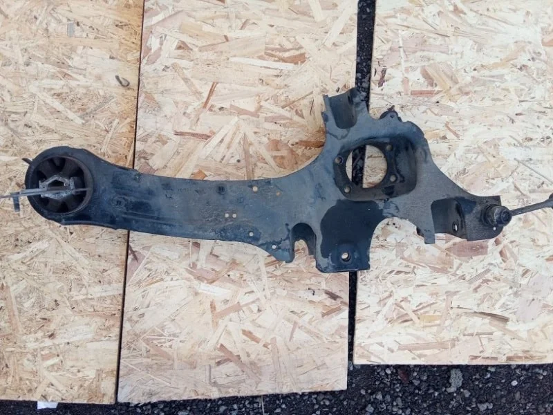 Рычаг подвески Volvo 31476213, задний правый