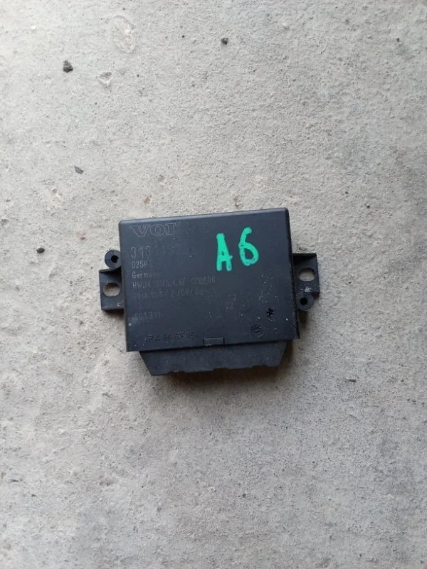 Блок парктроников Volvo 31314525