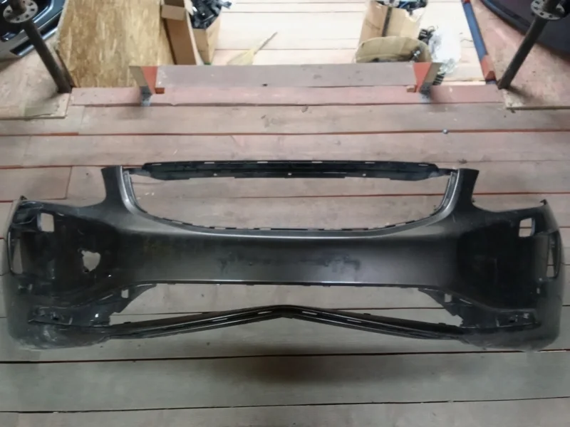 Бампер Volvo 39826060, передний