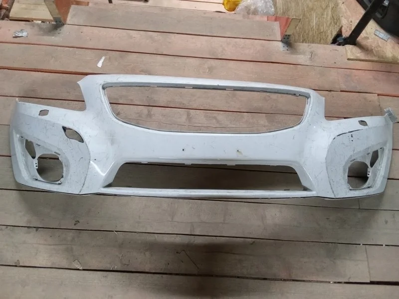 Бампер Volvo 39863893, передний