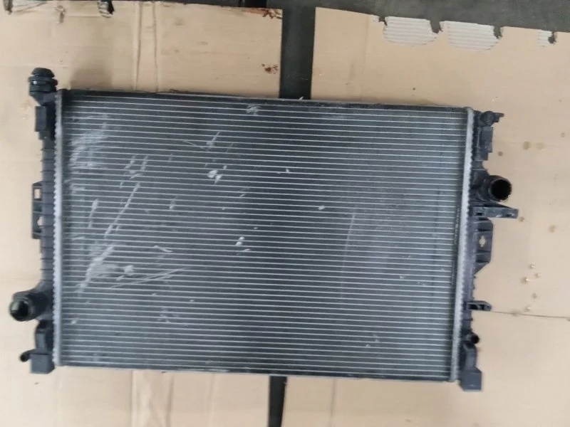Радиатор охлаждения двигателя Volvo S60 2015 31368082 D4162T