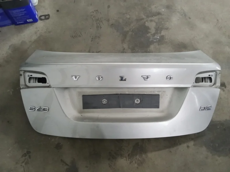 Крышка багажника Volvo S60 2015 31395582 D4162T