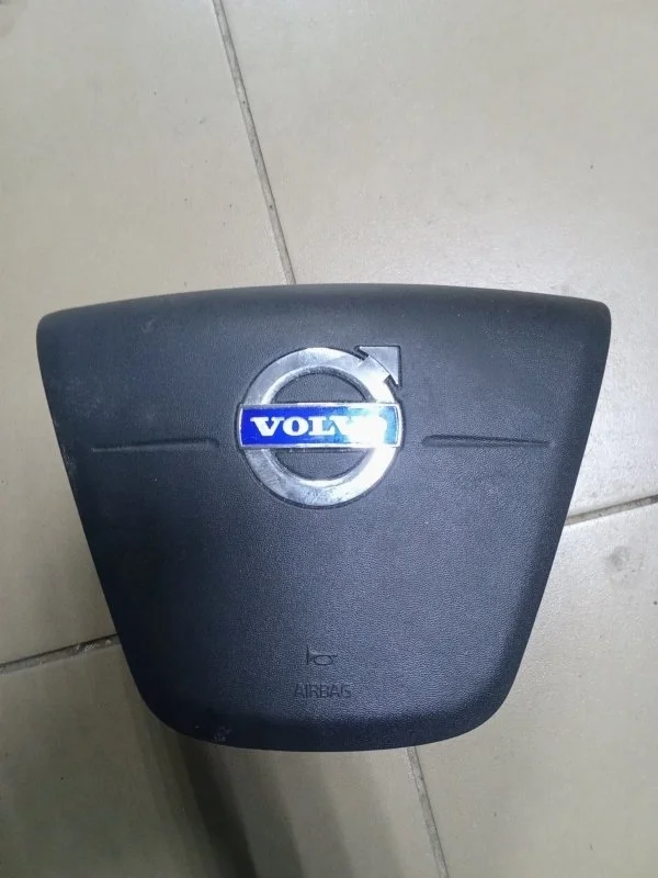 Airbag в руль Volvo S60 2015 31351034 D4162T