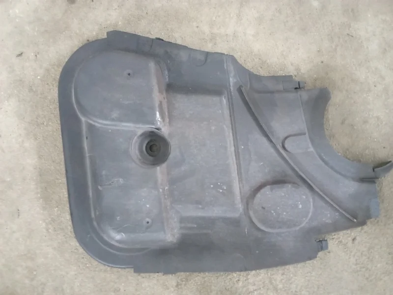 Кожух ГРМ Volvo 8642372