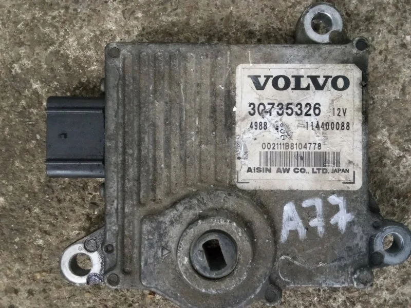 Блок управления TCM Volvo XC90 2012 30735326 D5244T18