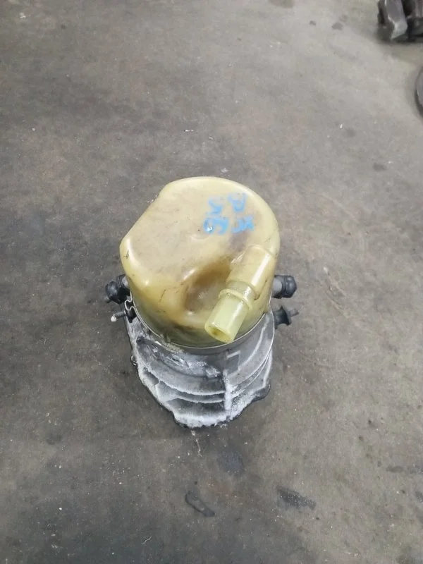 Насос гидроусилителя руля Volvo XC60 2015 36012390 B4204T11