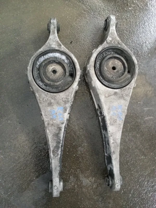 Рычаг подвески Volvo XC60 2015 31317603 B4204T11, задний