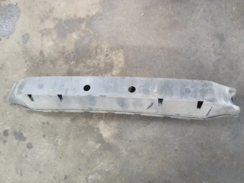 Абсорбер бампера Volvo XC60 2011 31283357 D5244T10, передний