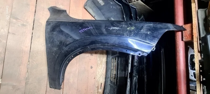 Крыло Volvo 31651676, переднее правое