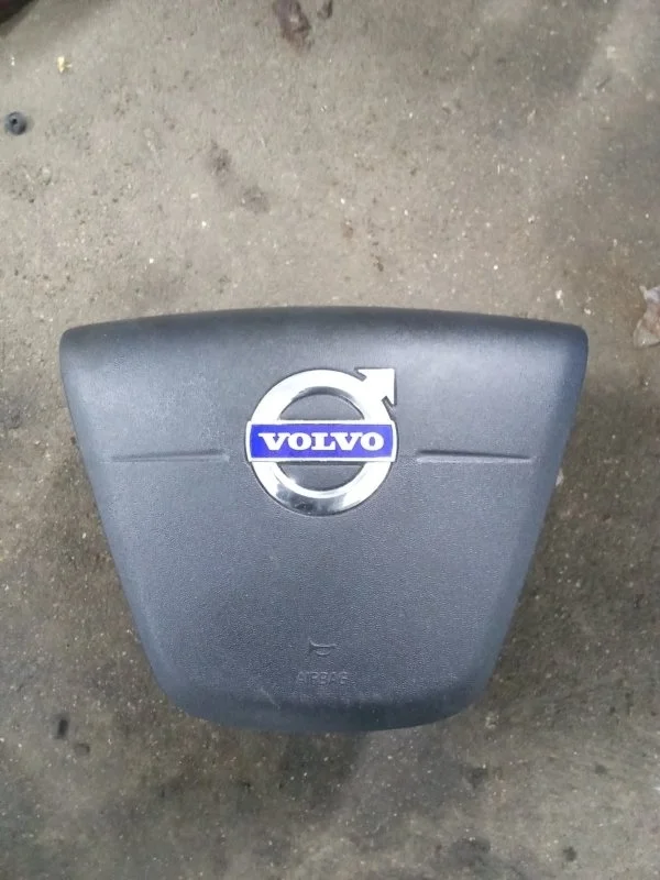 Airbag в руль Volvo XC60 2011 30721929 D5244T10