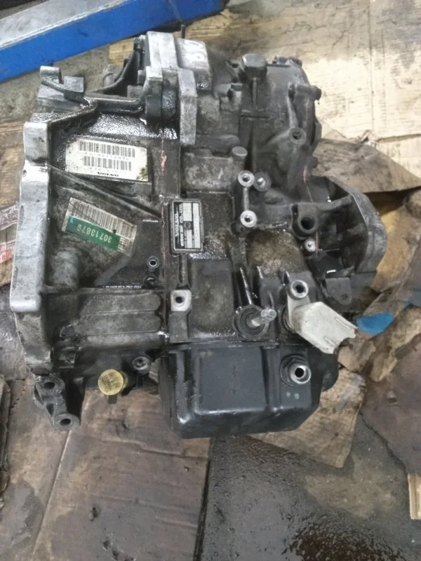 АКПП Volvo S60 8251840