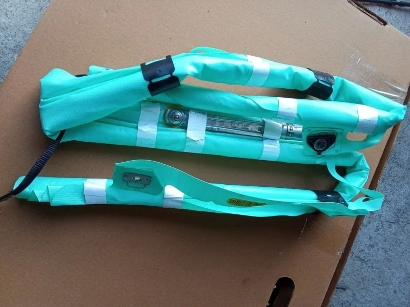 Шторка безопасности Volvo XC60 2019 31436585 B4204T26, левая