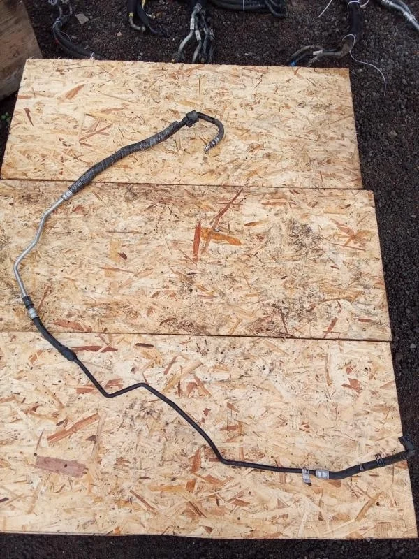 Трубка гидроусилителя руля Volvo V60 31280864