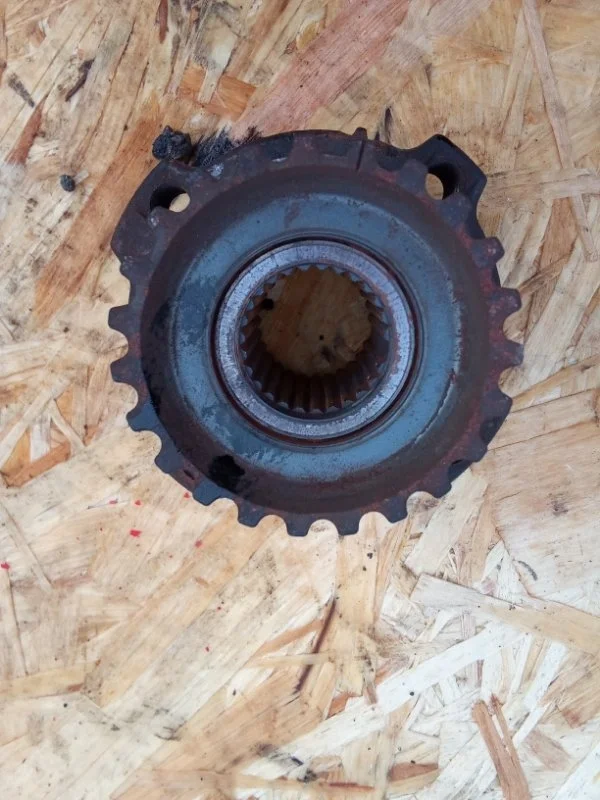 Шкив коленвала Volvo XC70 30777171 D5244T15