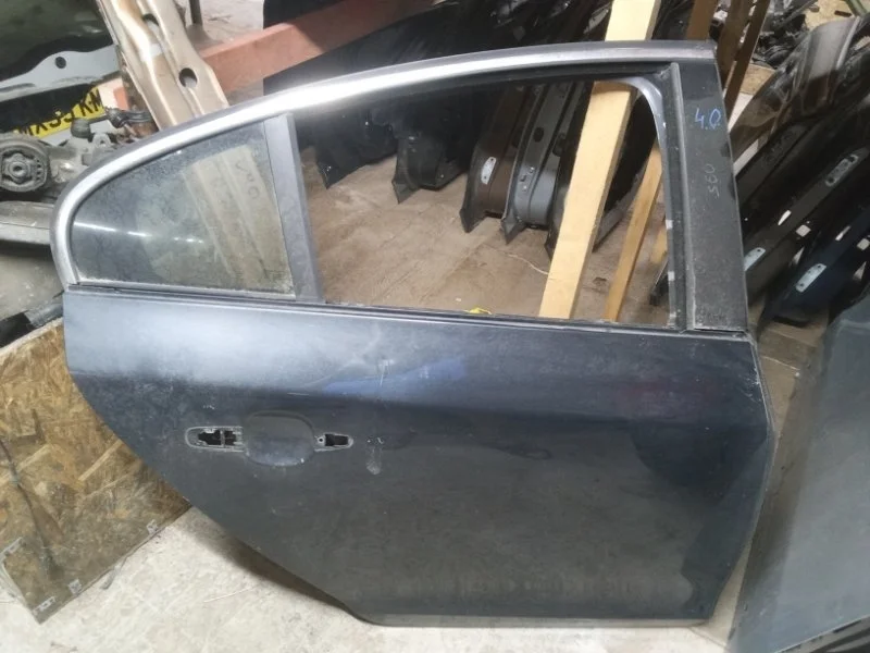Дверь Volvo S60 32228975, задняя правая