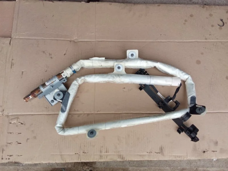 Шторка безопасности Volvo XC70 2013 31291248 D5244T15, левая