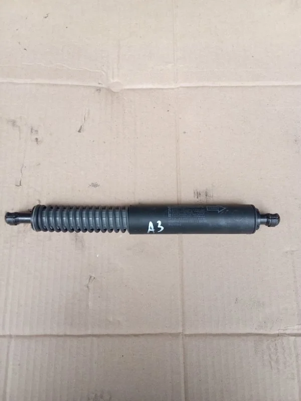 Амортизатор двери багажника Volvo XC70 2013 31217640 D5244T15