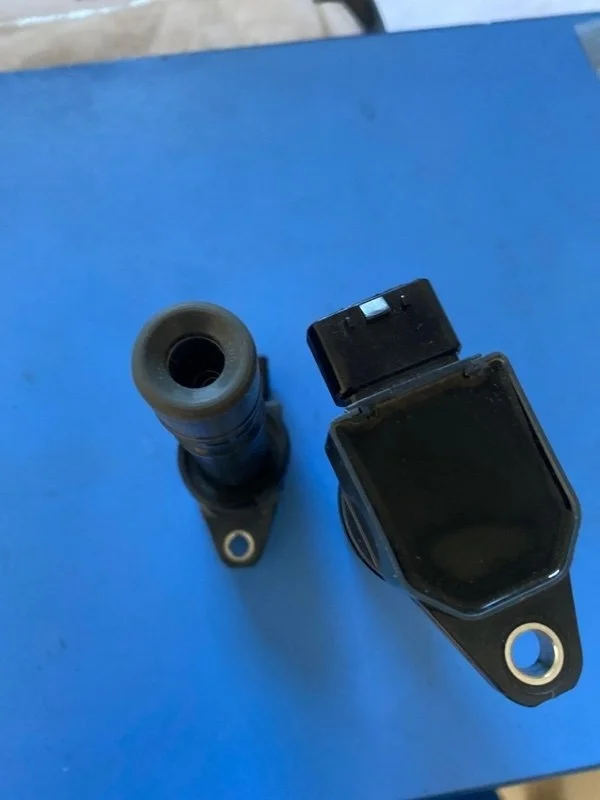 Катушка зажигания Volvo 8687939 B8444S