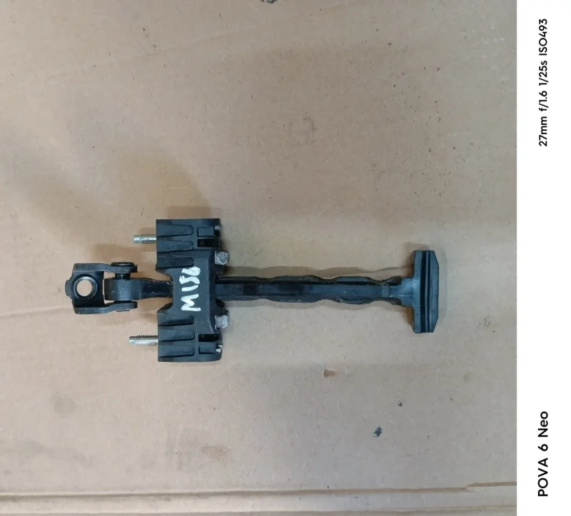 Ограничитель двери Volvo XC60 2013 31298466 D5244T15, передний