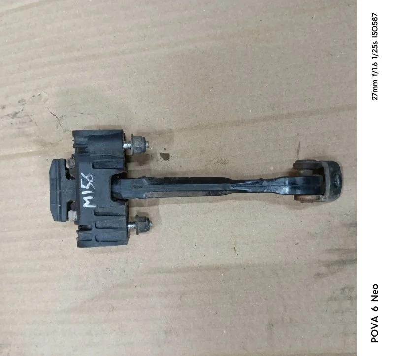 Ограничитель двери Volvo XC60 2013 31217754 D5244T15, задний