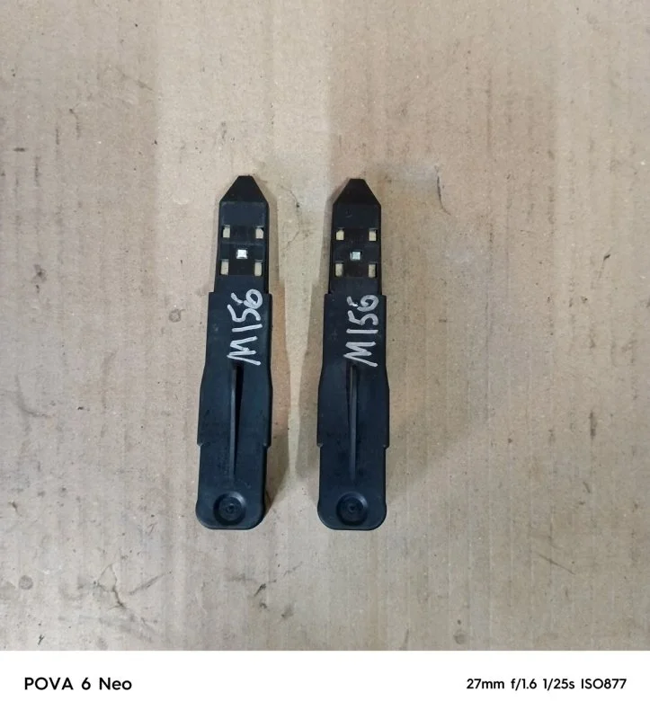 Фиксатор фары внутренний Volvo XC60 2013 30763155 D5244T15