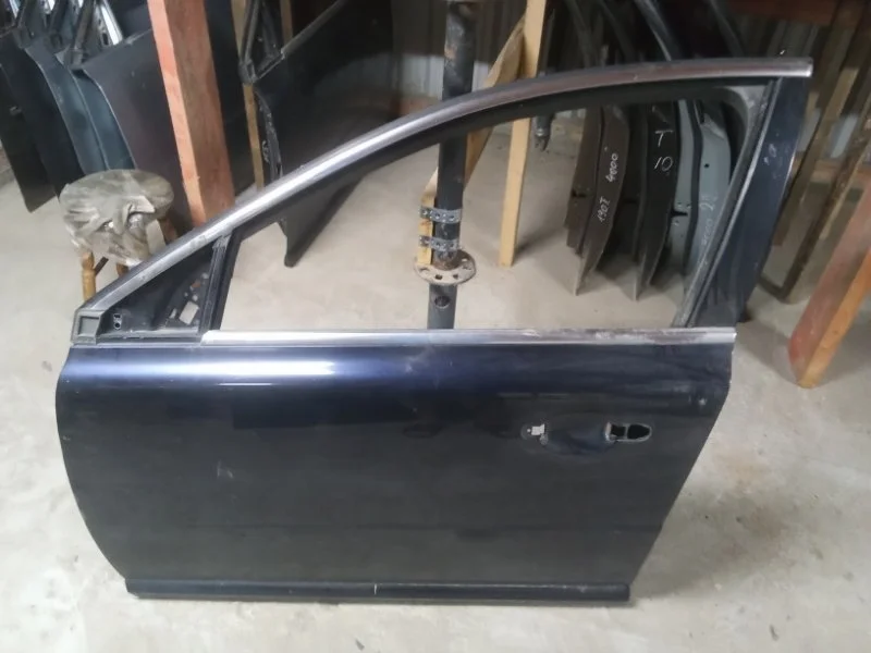 Дверь Volvo S80 31335565, передняя левая