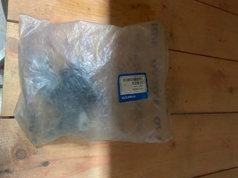 Натяжитель ремня Volvo 31272239