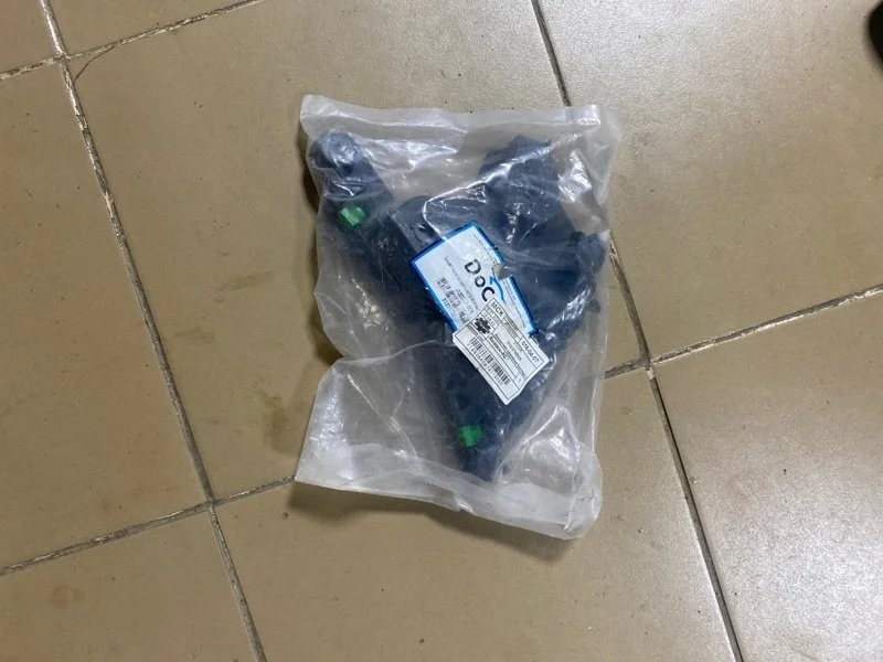 Кронштейн бампера Volvo XC60 2014 31323759DCR, передний правый