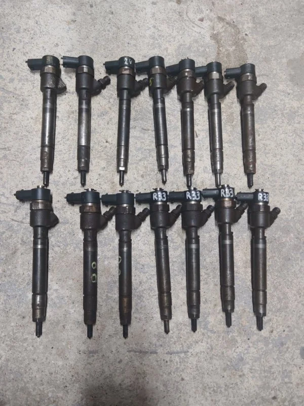 Форсунка топливная Volvo XC90 8603595