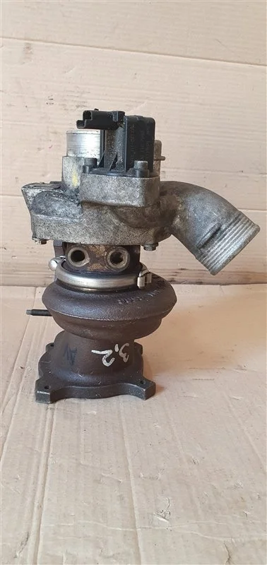 Турбокомпрессор Volvo S80 2009 36002568 B6304T2