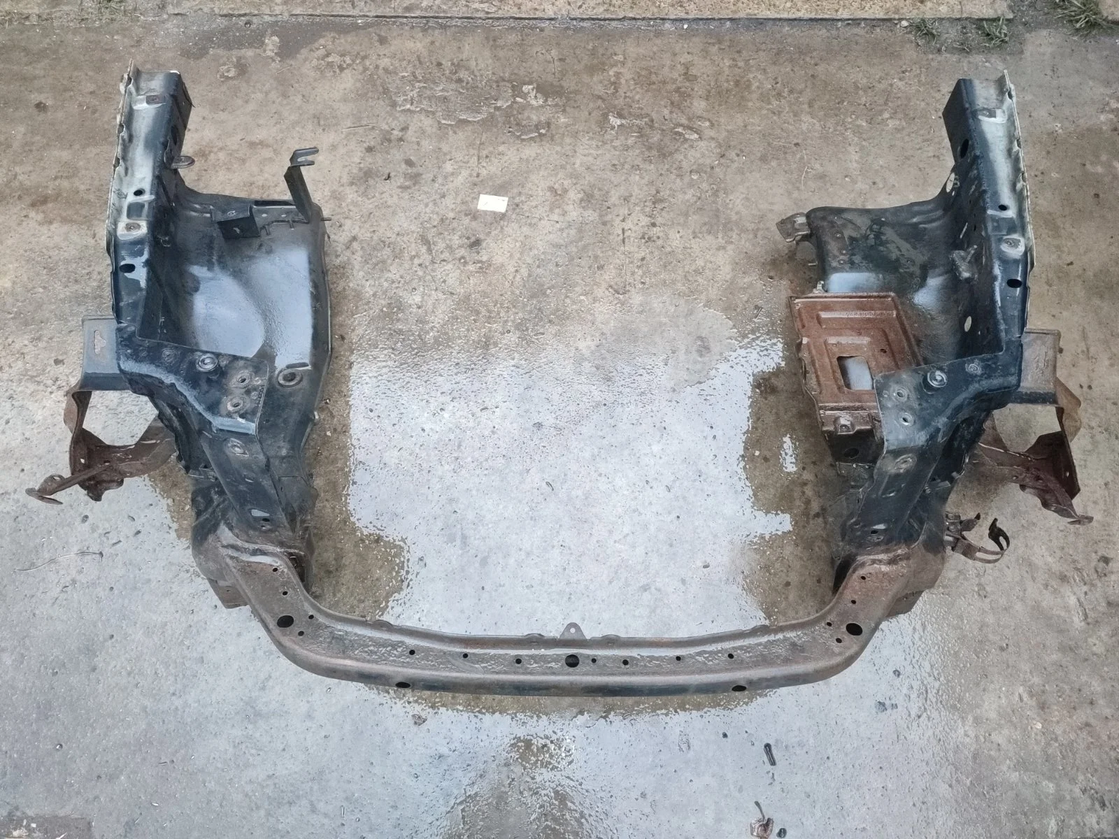 Панель передняя SsangYong Rexton 2005 Y200